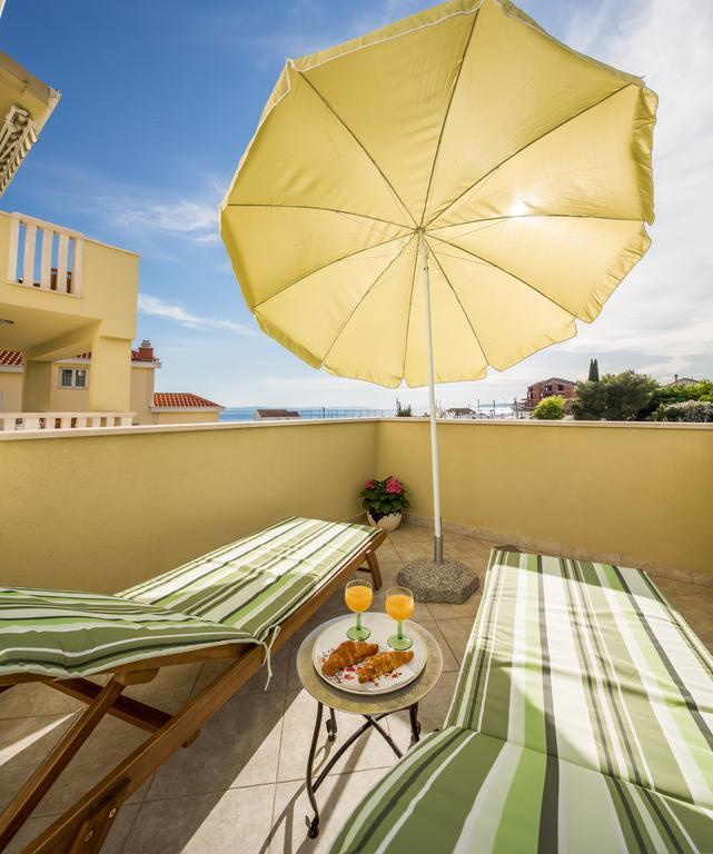 Apartments Leon Podstrana Phòng bức ảnh