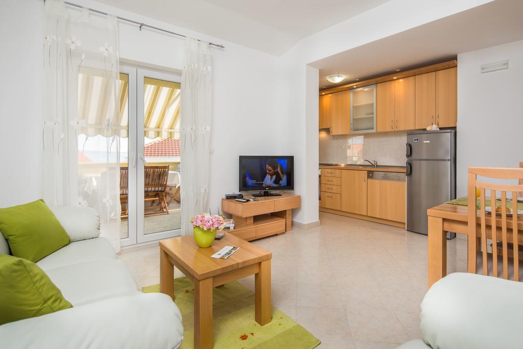 Apartments Leon Podstrana Phòng bức ảnh