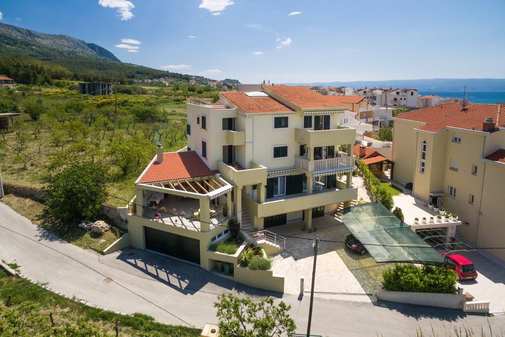 Apartments Leon Podstrana Ngoại thất bức ảnh