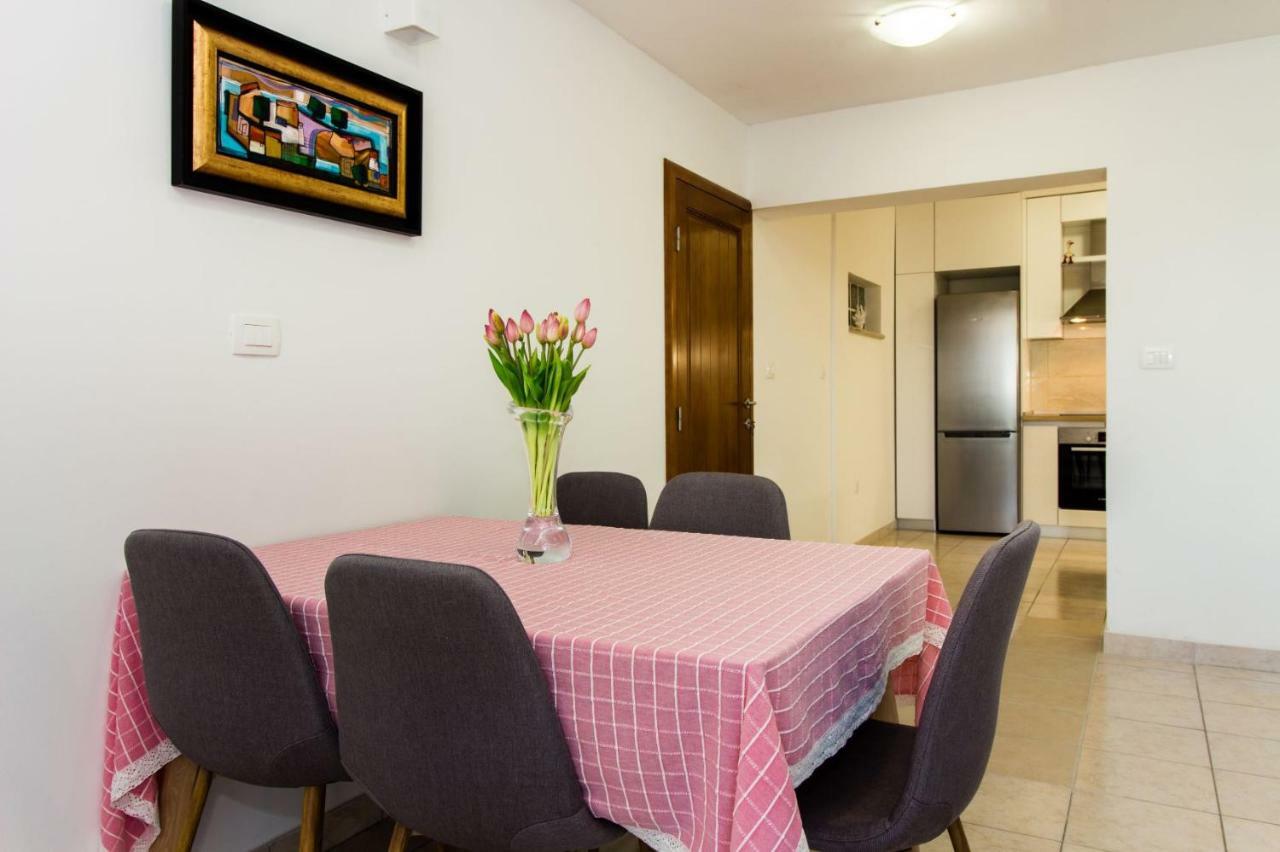 Apartments Leon Podstrana Ngoại thất bức ảnh